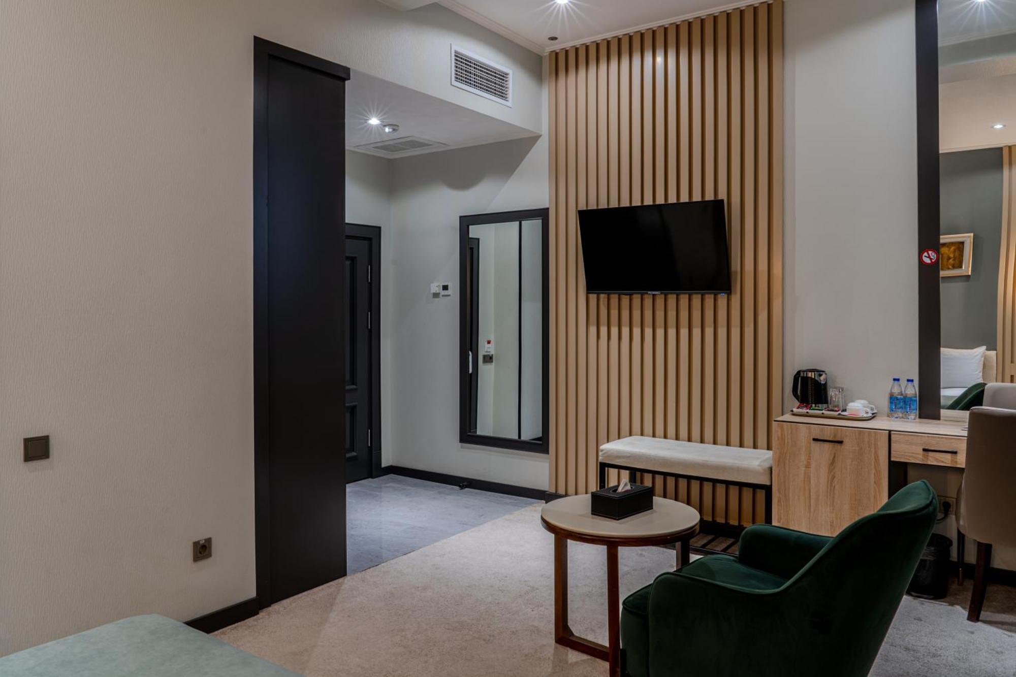 Husma Hotel & Spa Tasjkent Eksteriør bilde
